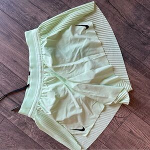 Nike AeroSwift Lime Green Short Small